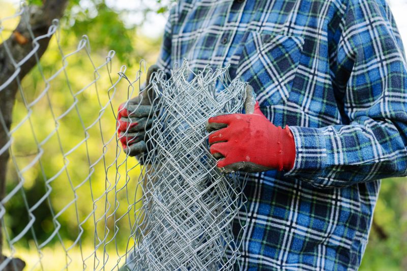Chain Link Fence Repair Costs — Cost of Chain Link Fence Repair
