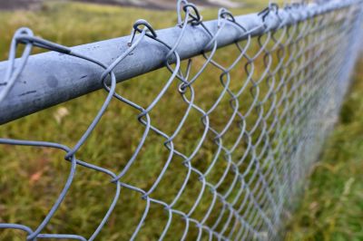 Chain Link Fence Repair Costs — Cost of Chain Link Fence Repair