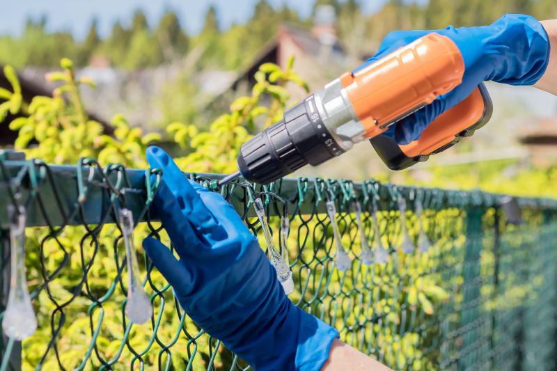 Chain Link Fence Repair Costs — Cost of Chain Link Fence Repair